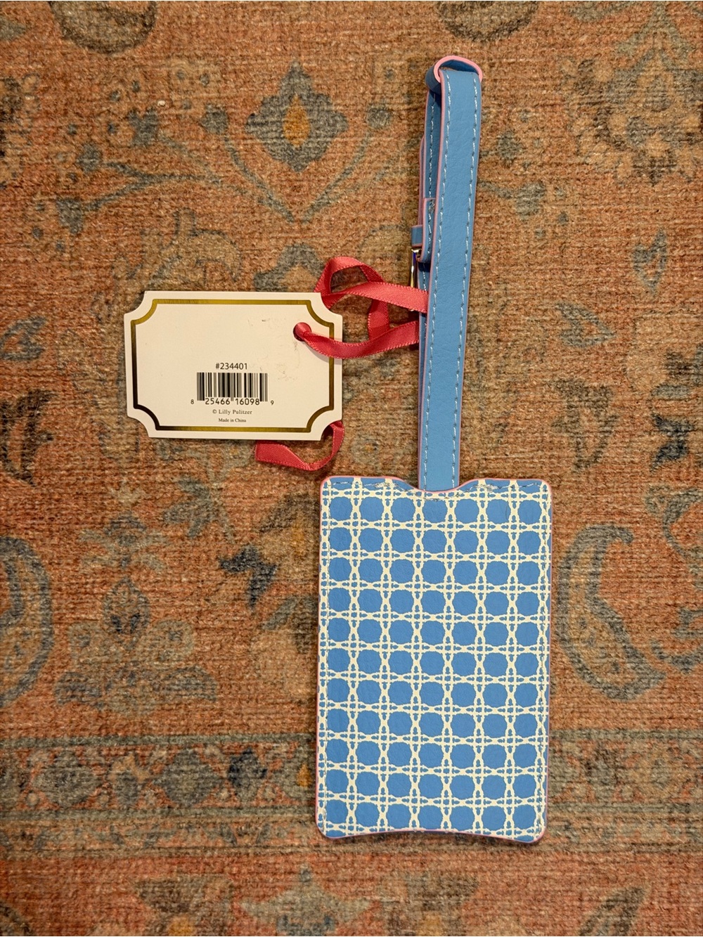 Brand New Lilly Pulitzer Luggage Tag With Pull Down ID in Frenchie Blue Caning - Picture 6 of 7